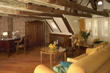 The Iron Gate Hotel And Suites