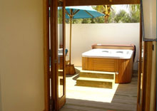 Canareef Resort Maldives(ex.Herathera Island Resort)