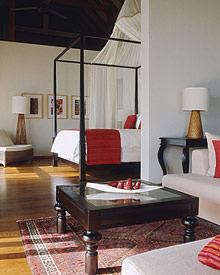 Four Seasons Resort Maldives at Landaa Giraavaru