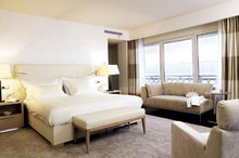 Monte Carlo Bay Hotel & Resort