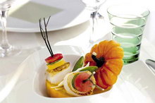 Monte Carlo Bay Hotel & Resort