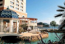 Monte Carlo Bay Hotel & Resort