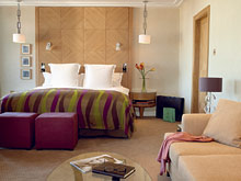 Jumeirah Carlton Tower