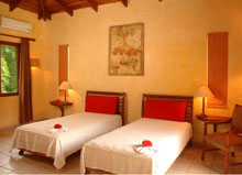 Cala Luna Hotel & Villas (Playa Tamarindo)