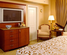 Plaza Athenee, New York