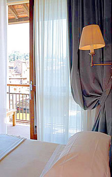 Lungarno Suites