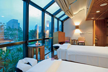 Plaza Athenee Bangkok, a Royal Meridien Hotel