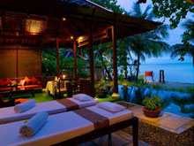 The Briza Beach Resort Sanui