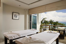 Aleenta Phuket Resort & Spa