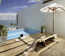 Aleenta Phuket Resort & Spa