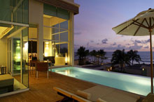 Aleenta Phuket Resort & Spa