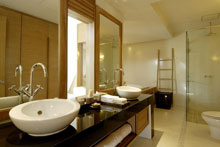 Aleenta Phuket Resort & Spa