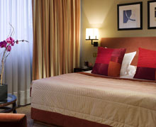 Warwick Champs-Elysees