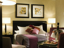 Warwick Champs-Elysees