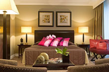 Warwick Champs-Elysees