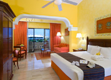 Now Sapphire Riviera Cancun