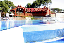 Cornelia De Luxe Resort