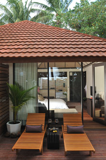 Lily Beach Resort & Spa At Huvahendhoo