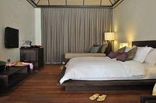 Lily Beach Resort & Spa At Huvahendhoo