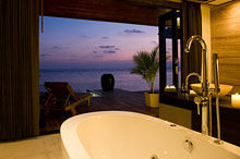 Lily Beach Resort & Spa At Huvahendhoo