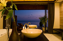 Lily Beach Resort & Spa At Huvahendhoo