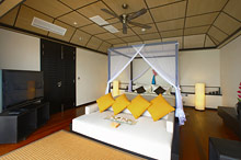 Lily Beach Resort & Spa At Huvahendhoo