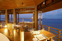 Lily Beach Resort & Spa At Huvahendhoo