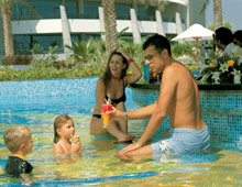 Le Meridien Al Aqah Beach Resort