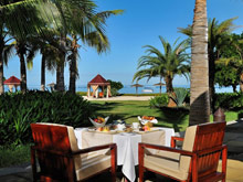 Maradiva Villas Resort & Spa