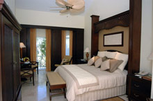 Royal Hideaway Playacar