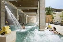 Wanda Vista Resort Sanya(ex.Kempinski Hotel Sanya)