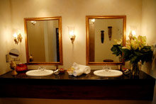 Lion in the Sun Retreat - Thalaspa Henri Chenot