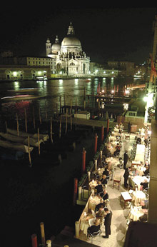 Hotel Monaco & Grand Canal