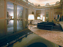 Hotel Monaco & Grand Canal