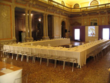 Hotel Monaco & Grand Canal