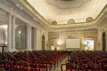 Hotel Monaco & Grand Canal