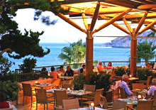 Columbia Beach Hotel