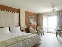 The St. Regis Mardavall Resort