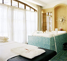 The St. Regis Mardavall Resort