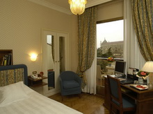 Plaza Hotel Lucchesi