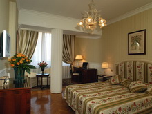 Plaza Hotel Lucchesi