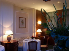 Plaza Hotel Lucchesi