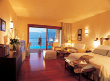 Grand Resort Lagonissi