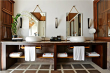 Kanuhura Maldives Hotel