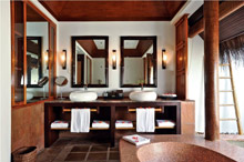 Kanuhura Maldives Hotel