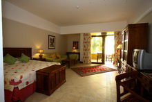 Hilton Al Hamra Beach and Golf Resort(ex.Al Hamra Fort Hotel & Beach Resort)