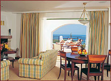 Гостиная и терраса