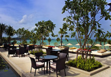 Radisson Blu Plaza Resort Phuket Panwa Beach