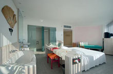 Комнаты в теплых средиземноморских тонах