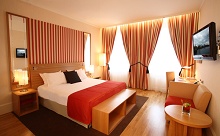 Mamaison Hotel Riverside